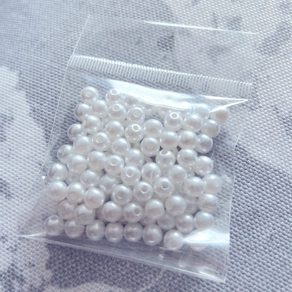🆕 NEW 100 pcs 6 mm White Pearl Beads Perles lustrées blanches Round - Picture 12 of 16